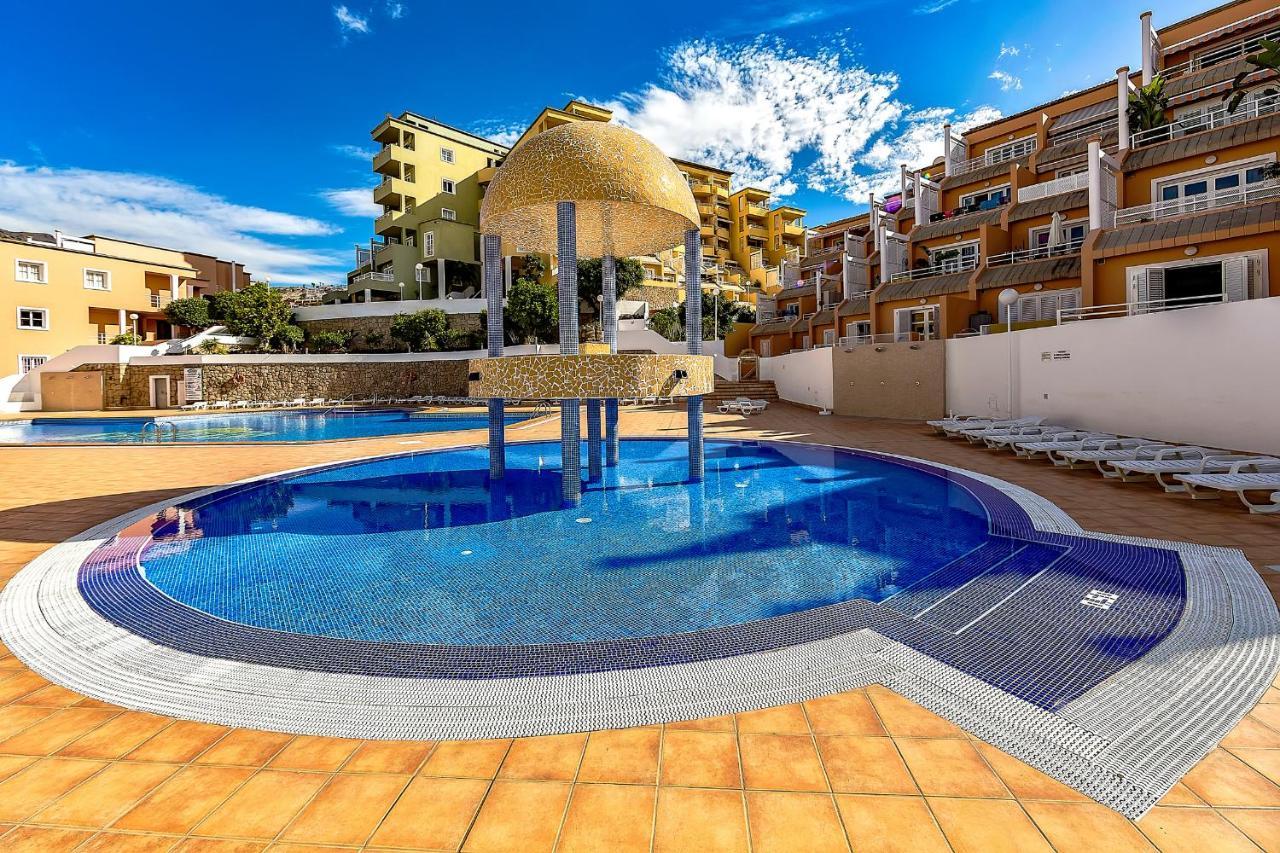 Beautiful Deluxe Apartment Sun And Sea أذيخي المظهر الخارجي الصورة
